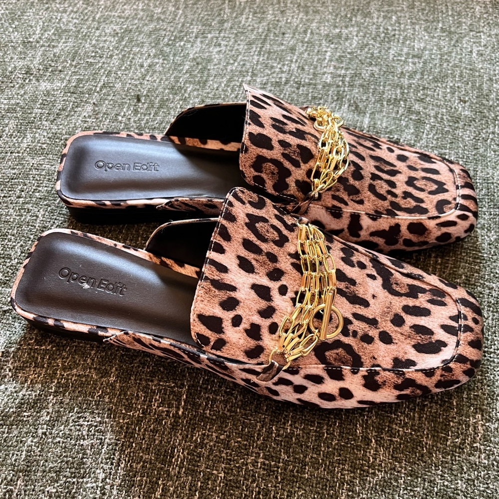 Open Edit Leopard Flat Slide-On